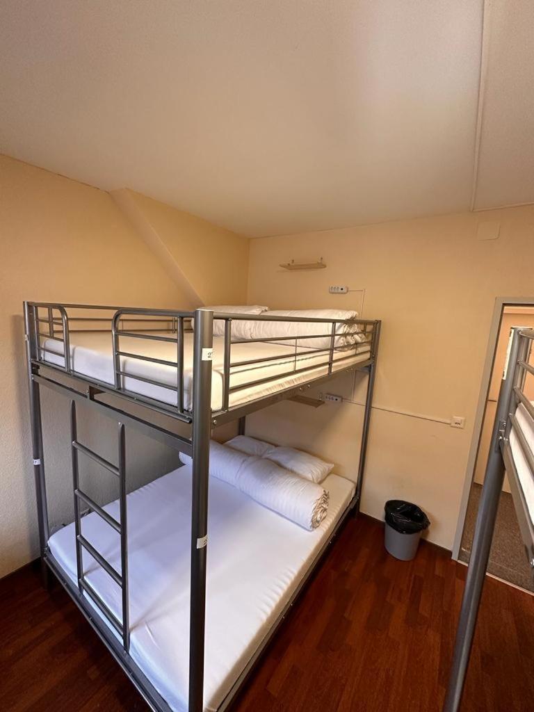 Stay2Night City Center Hostel Curych Exteriér fotografie